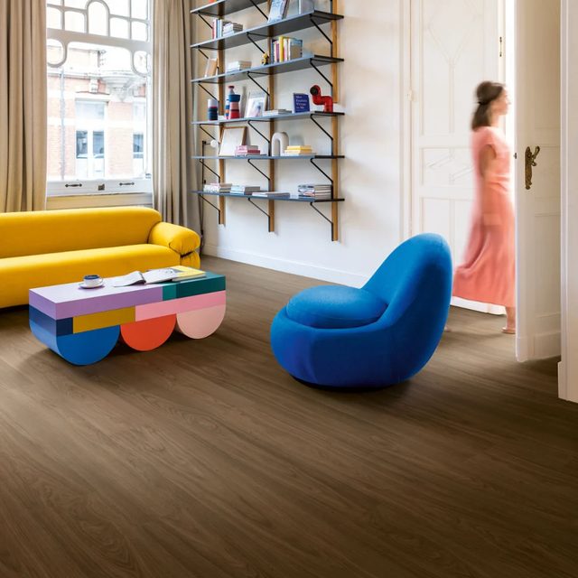 Loft colorido con laminado Quick-Step Capture